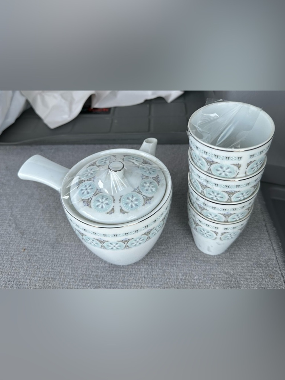 Vintage Noritake Yokode Kyusu style teapot and 4 teacups.